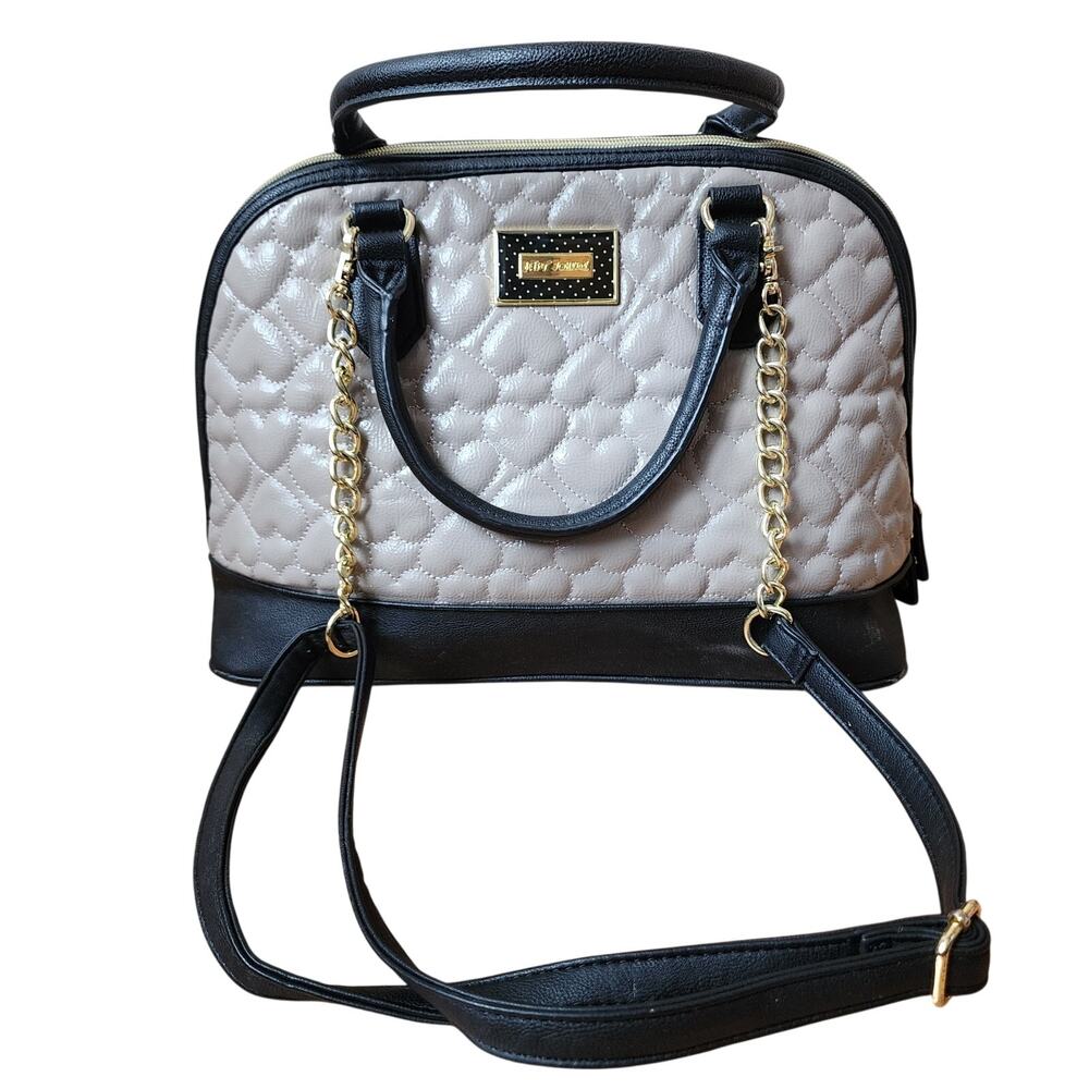 Betsey Johnson Quilted Heart Purse Crossbody Shoulder Bag Gray Black Handbag